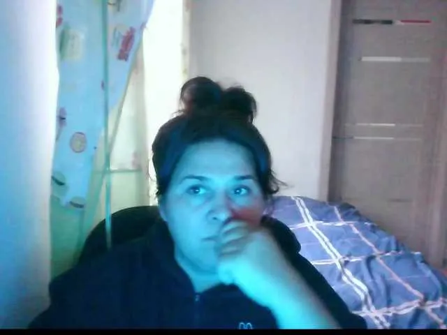 Sarrarey from BongaCams