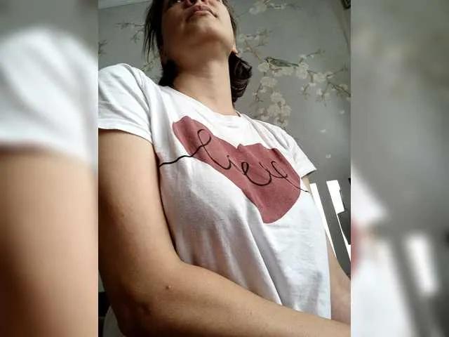 SashaZ1 from BongaCams is Freechat