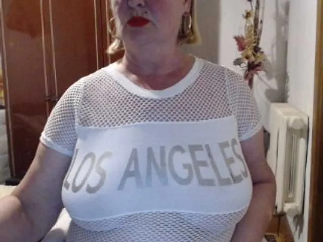 Secretfox from BongaCams