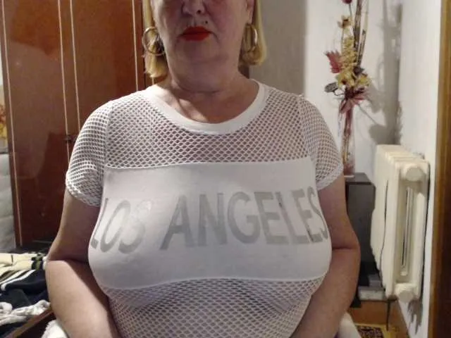 Secretfox from BongaCams