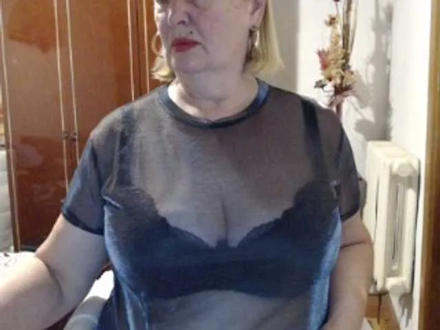 Secretfox from BongaCams