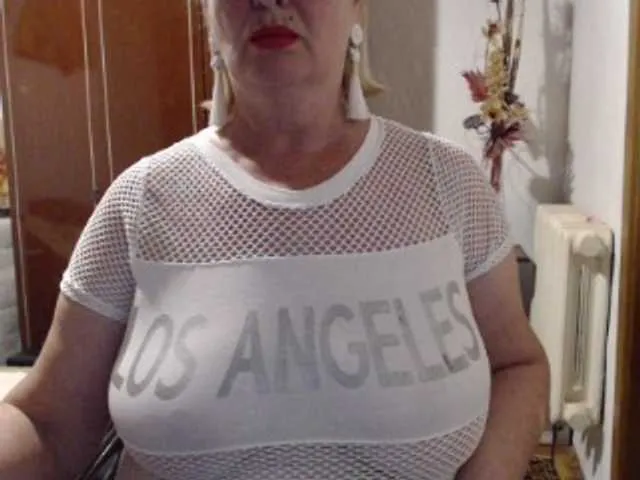 Secretfox from BongaCams