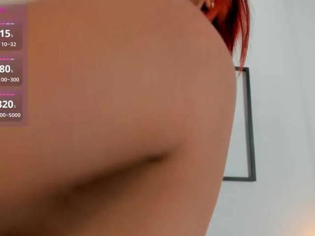 SeleneMiiller from BongaCams