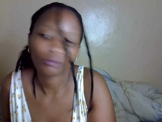 Sexxyqueenss from BongaCams is Freechat