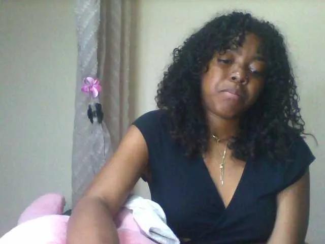 SexyFrenchDoll from BongaCams is Freechat