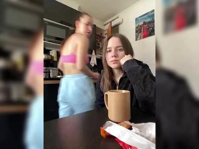 Girls: try live performances with matured performers, from dancing to quirks, in a variety of beautiful sex cams.