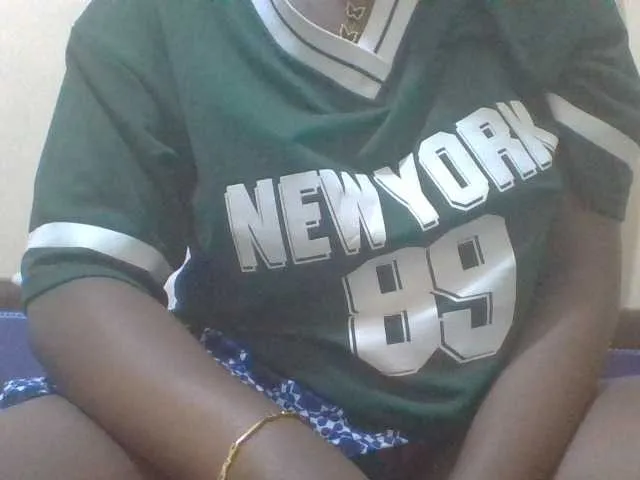 ShallyVee from BongaCams is Freechat