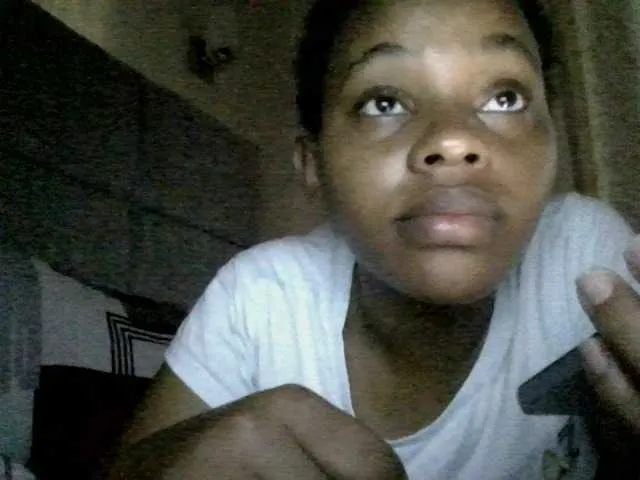 Shantel001 from BongaCams is Freechat