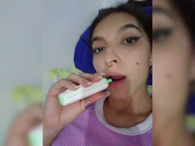 Sheylawood from BongaCams