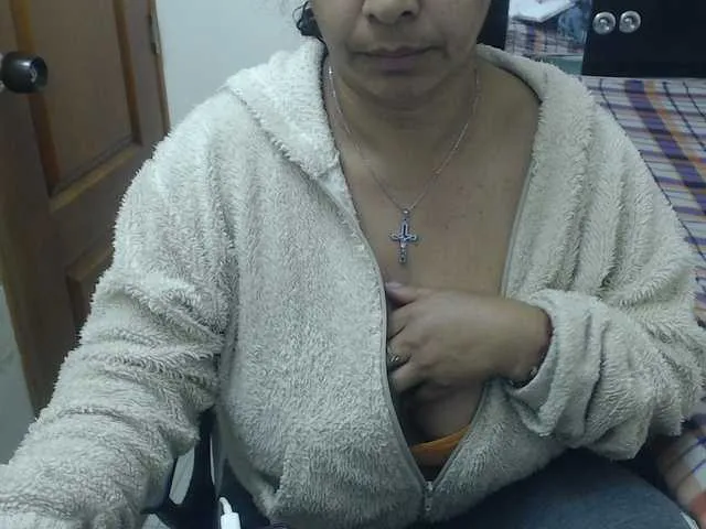 Siblleyx from BongaCams