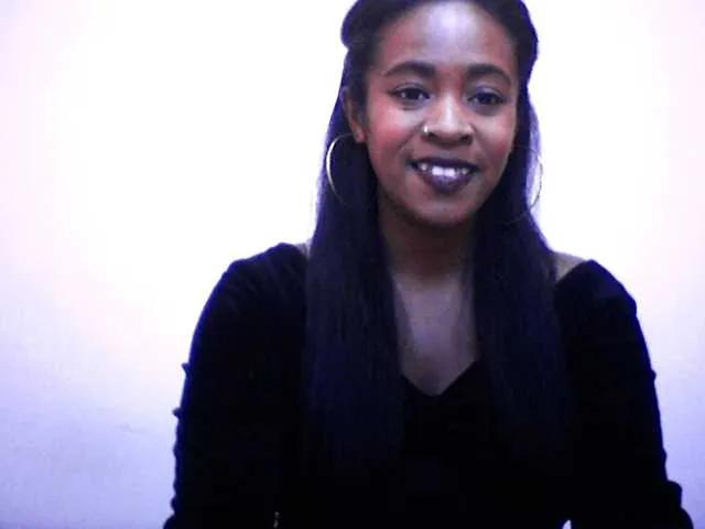 silviaLaBombe from BongaCams is Freechat