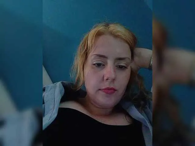 Skarlett-rose from BongaCams