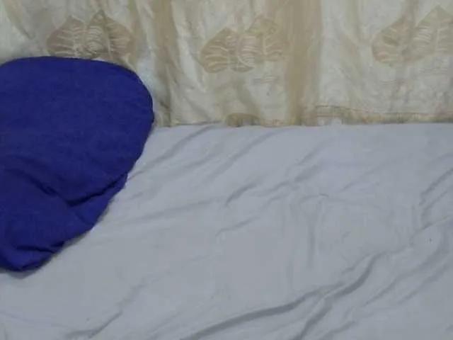 Slimkittey from BongaCams is Freechat