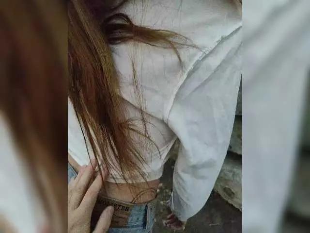 Sluska1 from BongaCams