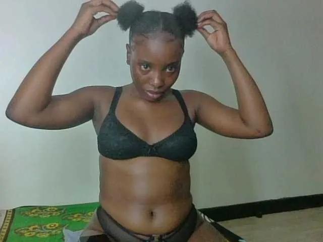 Sluttyrissa from BongaCams is Freechat