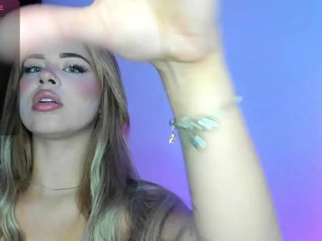 sophiazilla from BongaCams is Freechat