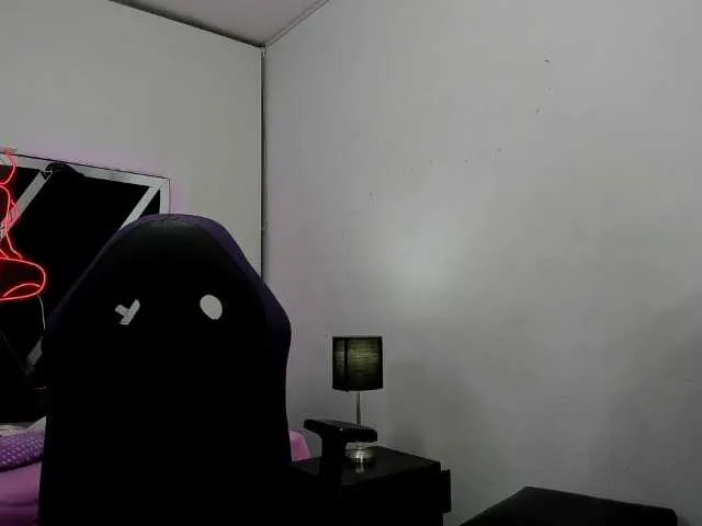 sophya-bella from BongaCams is Freechat