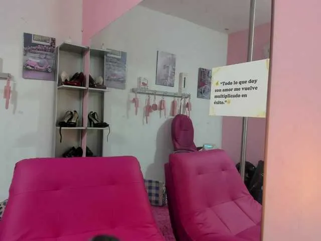 SOY-KIM from BongaCams