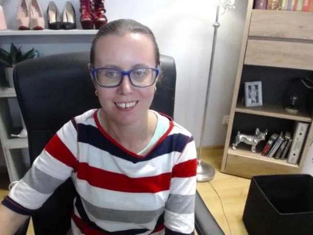 sparkleLizzy from BongaCams is Freechat