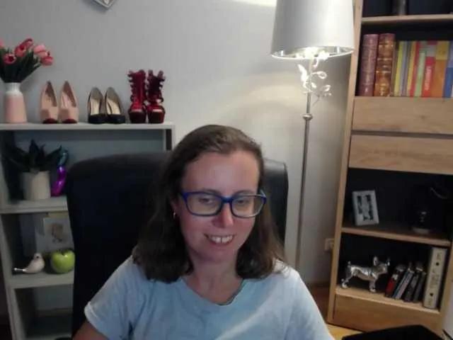 sparkleLizzy from BongaCams is Freechat
