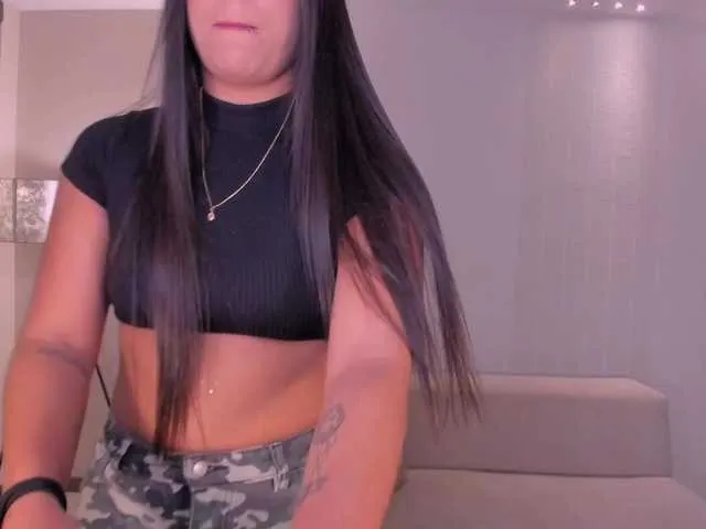 SussyBell from BongaCams