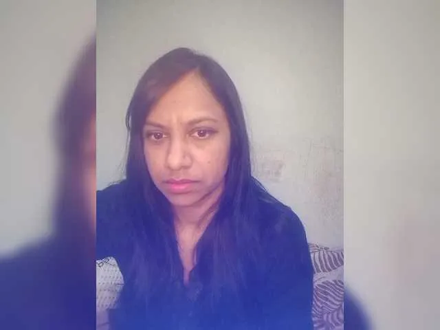 Swaness10 from BongaCams