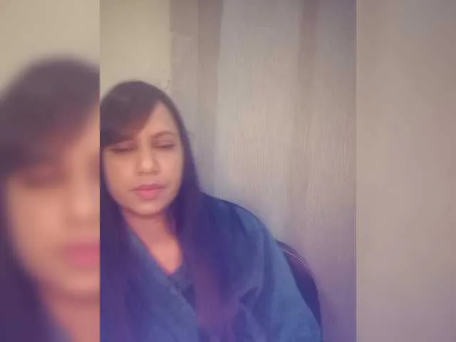 Swaness10 from BongaCams