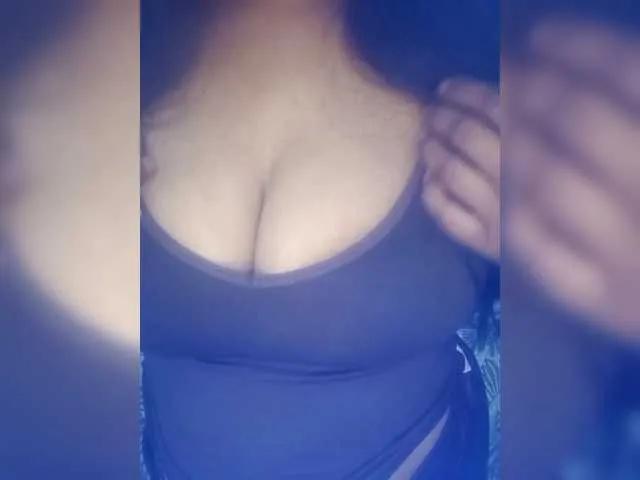 swaness10 from BongaCams is Freechat