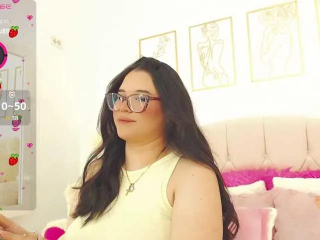 sweet-pink from BongaCams