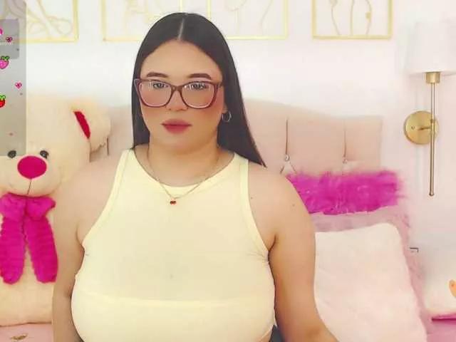 sweet-pink from BongaCams