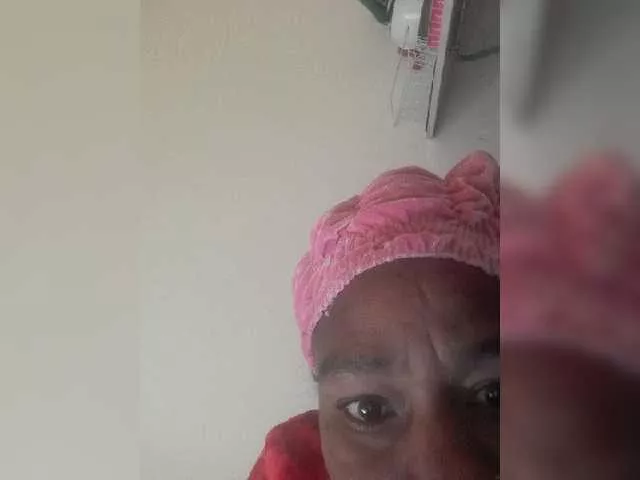 Sweet115 from BongaCams