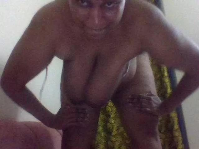 Sweetbebz from BongaCams
