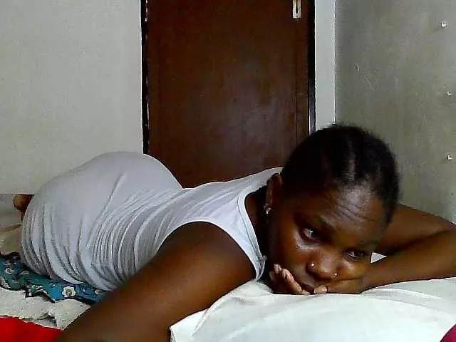 Sweetjuicyass from BongaCams