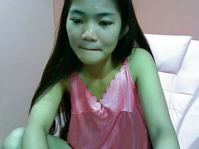 SweetMae21 from BongaCams