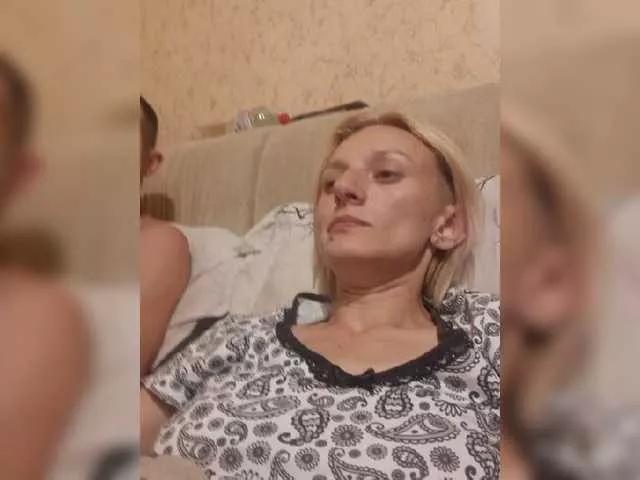 Sweetnsexy from BongaCams