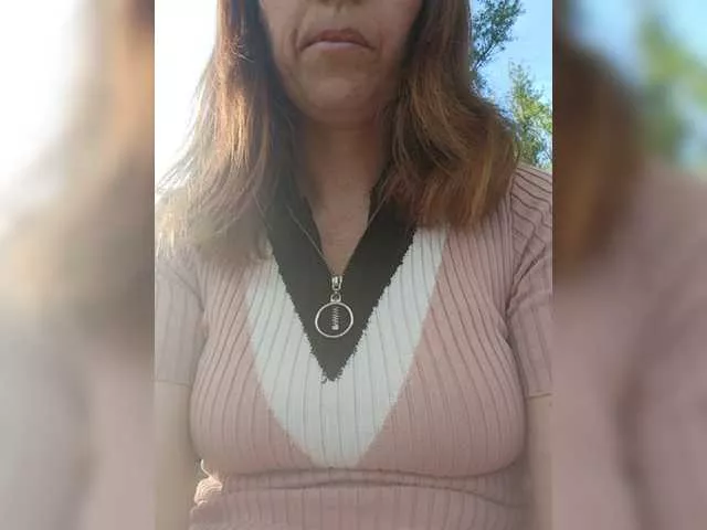 SweetPussy25 from BongaCams