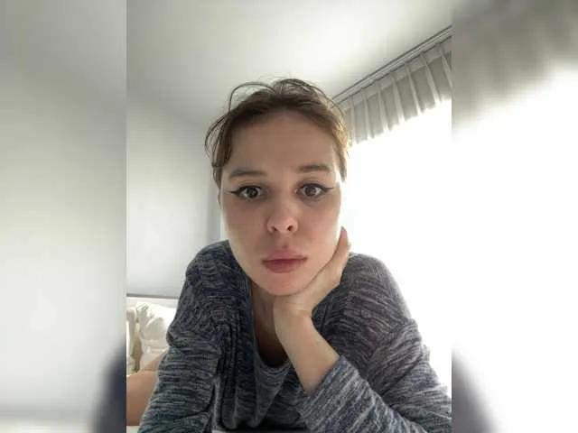 thechloee from BongaCams is Freechat