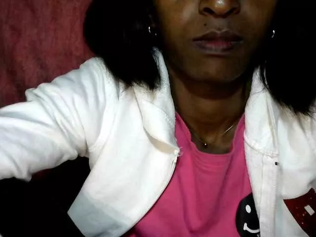 Tinah24 from BongaCams