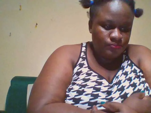 Trapqueen1 from BongaCams is Freechat