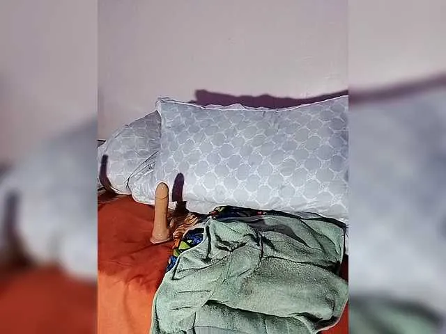 TrishaBanks from BongaCams