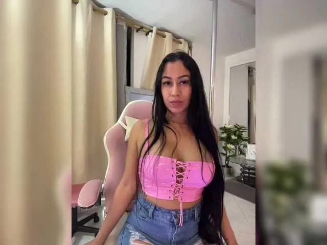 Tubebesitakarolina from BongaCams is Freechat