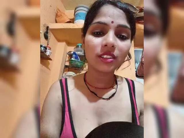 Tunnidelhi from BongaCams