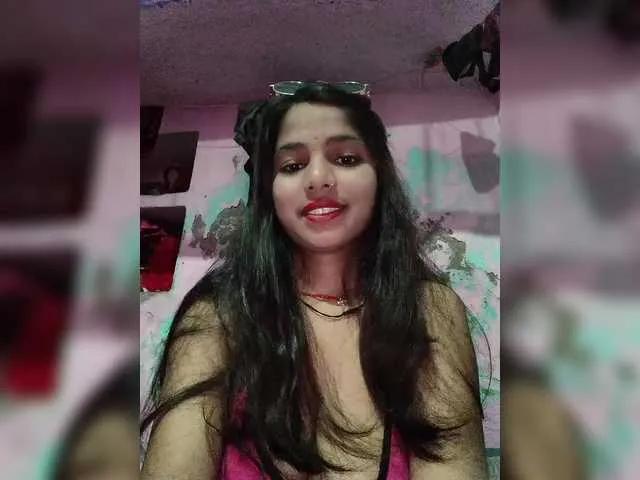Tunnidelhi from BongaCams