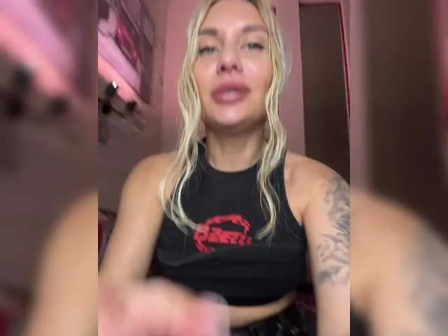 Tvoyasamka77 from BongaCams