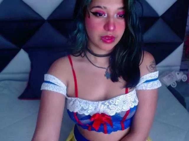 Girls: try live performances with matured performers, from dancing to quirks, in a variety of beautiful sex cams.