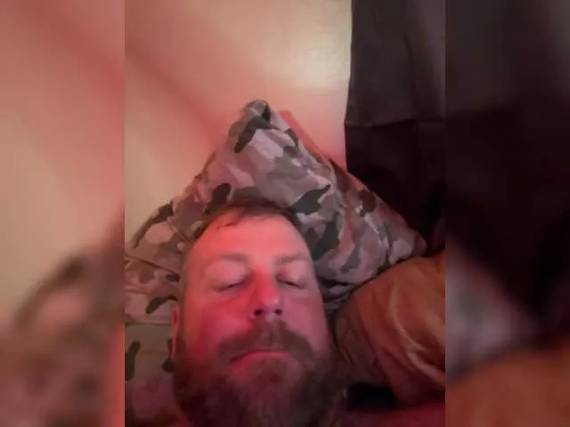 UsUnleashed88 from BongaCams