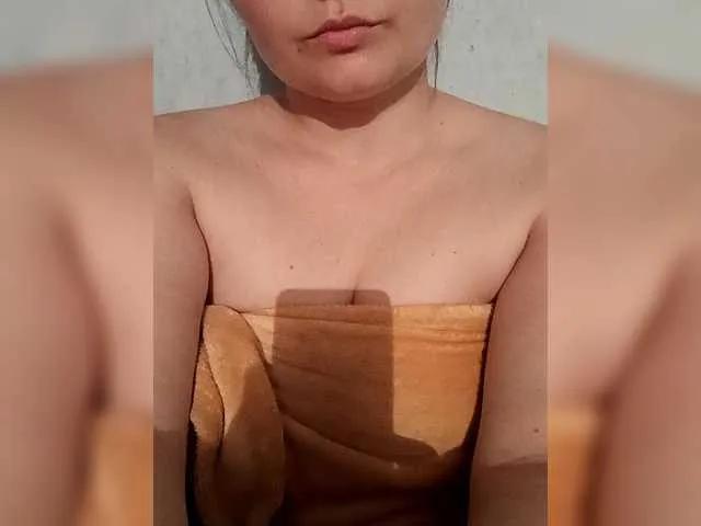 V-Vikyla from BongaCams
