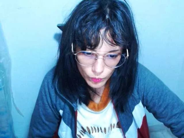 Valak133 from BongaCams
