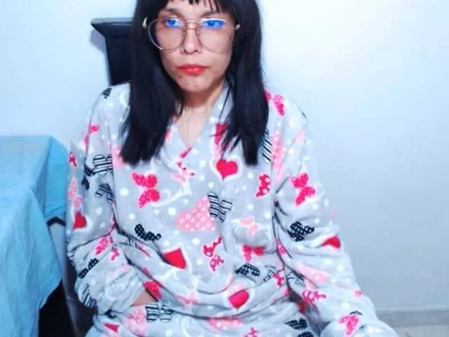 Valak133 from BongaCams