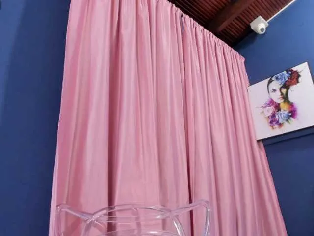 ValeriaXHot from BongaCams is Freechat